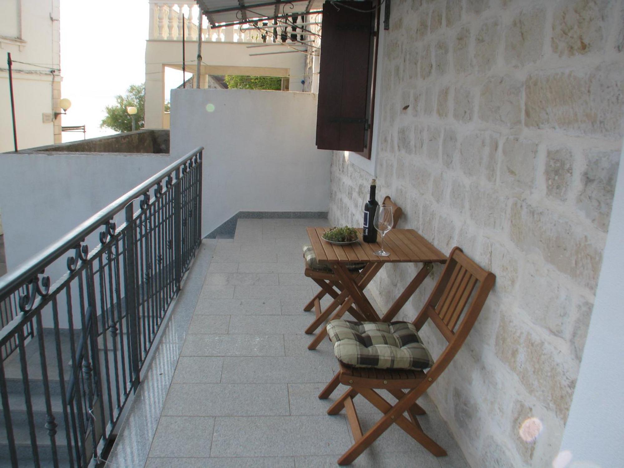 Apartment In Stone House On Seaside Kaštela Extérieur photo